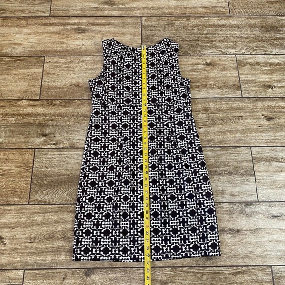 Danny & Nicole Sleeveless Brown White Pattern - Picture 9 of 15